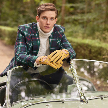 Buyer’s Guide to Driving Gloves