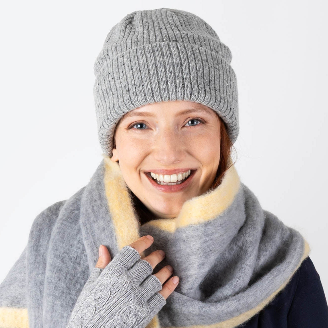 【新品】Trois Logo Bicolor Rib Knit Set Trois Logo Bicolor Rib Knit Set