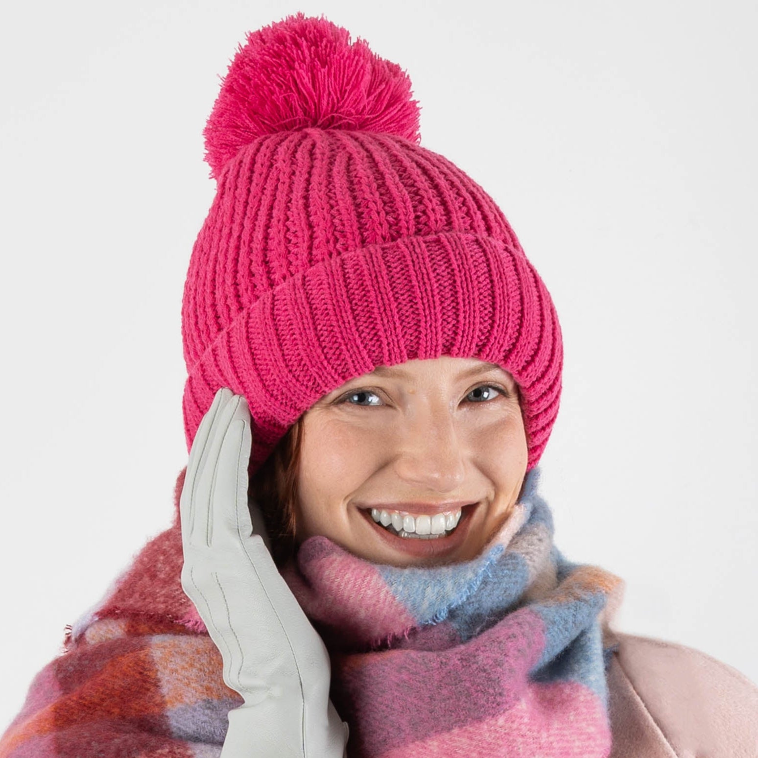 Women’s Rose Red Winter Ribbed Beanie Hat Chunky Cable Knit Pompom Warm The Pom-pom - Hand-knit Wool Beanie Hat Inspired by Klaus  main image 4