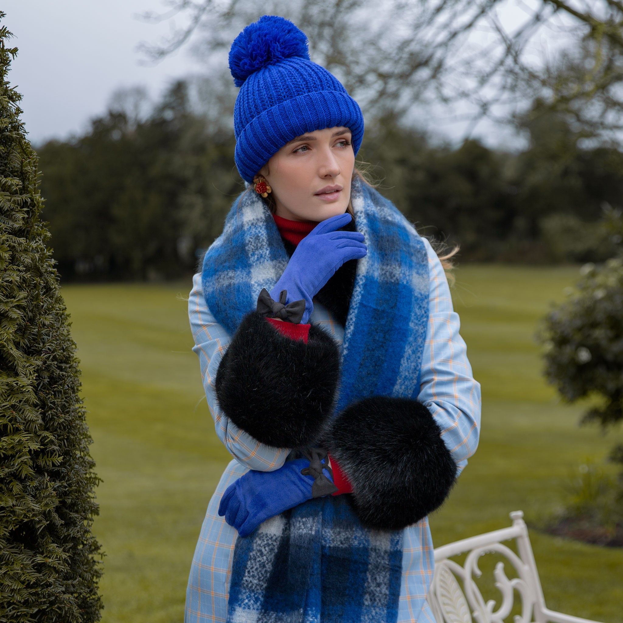 Women's Plaid Check Scarf with Tassels Dents