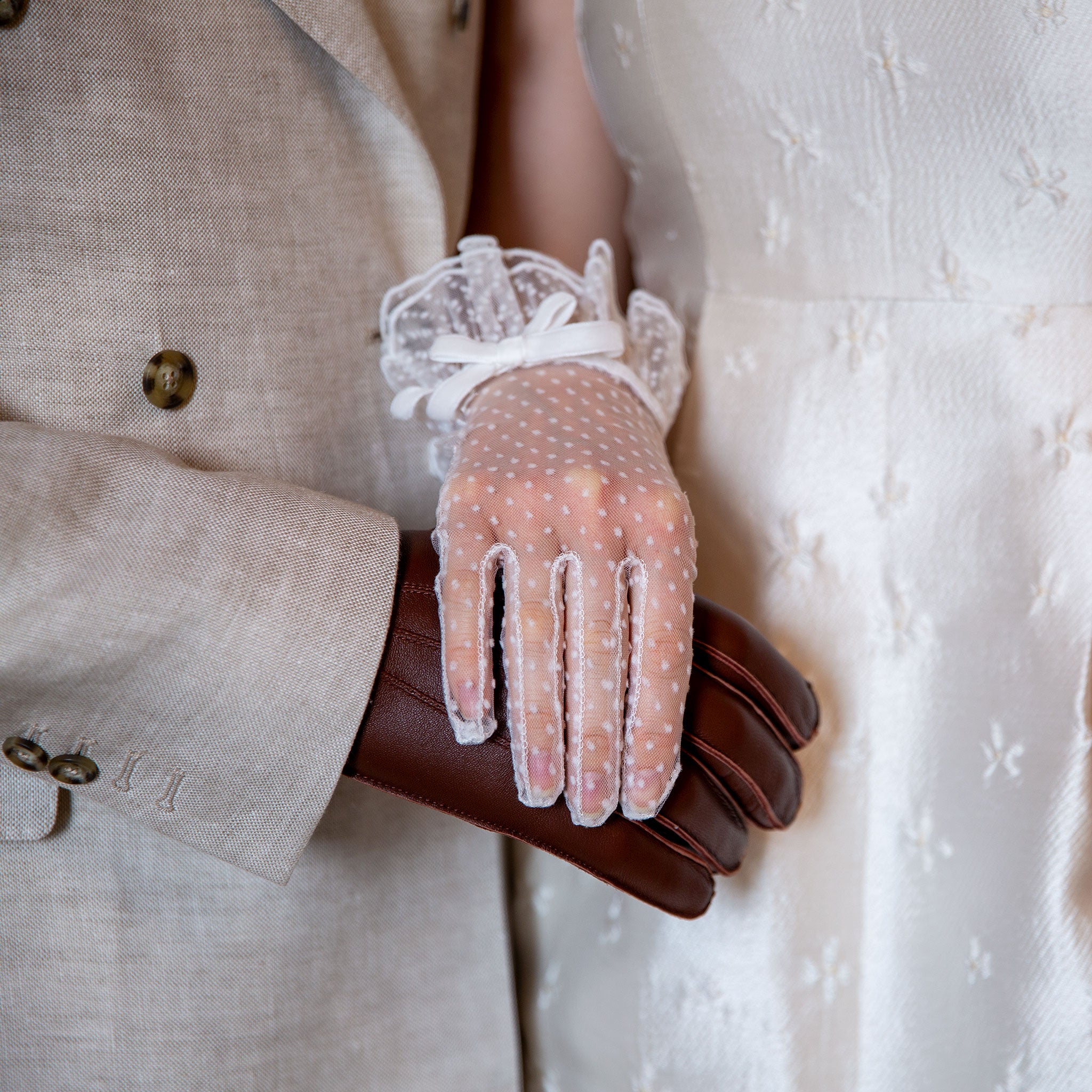 Women s Spotty Tulle Gloves with Double Cuff and Bow