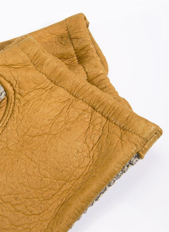 DENTS 　　PECCARY Clifton | Men's Handsewn Unlined Peccary Leather Gloves | Dents